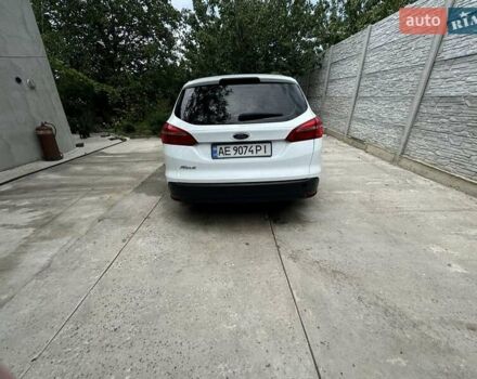 Білий Форд Фокус, об'ємом двигуна 1 л та пробігом 100 тис. км за 5500 $, фото 3 на Automoto.ua