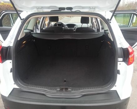 Белый Форд Фокус, объемом двигателя 1.5 л и пробегом 185 тыс. км за 8400 $, фото 17 на Automoto.ua