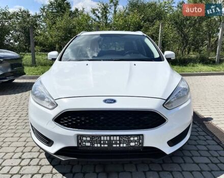 Білий Форд Фокус, об'ємом двигуна 1.6 л та пробігом 156 тис. км за 9700 $, фото 5 на Automoto.ua