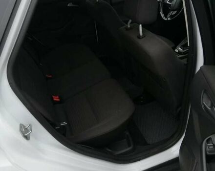 Белый Форд Фокус, объемом двигателя 2 л и пробегом 260 тыс. км за 14300 $, фото 11 на Automoto.ua