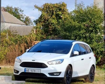 Белый Форд Фокус, объемом двигателя 1 л и пробегом 75 тыс. км за 11600 $, фото 2 на Automoto.ua