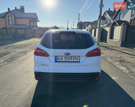 Білий Форд Фокус, об'ємом двигуна 1.5 л та пробігом 121 тис. км за 11700 $, фото 4 на Automoto.ua