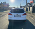 Білий Форд Фокус, об'ємом двигуна 1.5 л та пробігом 121 тис. км за 11700 $, фото 4 на Automoto.ua