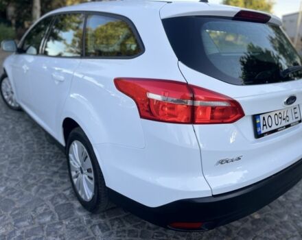 Белый Форд Фокус, объемом двигателя 1.5 л и пробегом 122 тыс. км за 9450 $, фото 3 на Automoto.ua