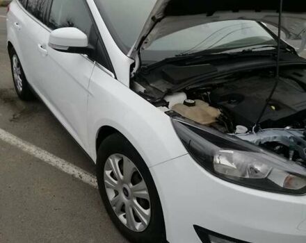 Белый Форд Фокус, объемом двигателя 2 л и пробегом 260 тыс. км за 14300 $, фото 7 на Automoto.ua