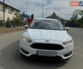 Белый Форд Фокус, объемом двигателя 1.5 л и пробегом 212 тыс. км за 9799 $, фото 2 на Automoto.ua