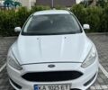 Білий Форд Фокус, об'ємом двигуна 1 л та пробігом 280 тис. км за 5000 $, фото 1 на Automoto.ua