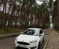 Белый Форд Фокус, объемом двигателя 1 л и пробегом 140 тыс. км за 8000 $, фото 1 на Automoto.ua