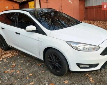 Белый Форд Фокус, объемом двигателя 1 л и пробегом 75 тыс. км за 11600 $, фото 8 на Automoto.ua