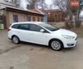 Белый Форд Фокус, объемом двигателя 1 л и пробегом 180 тыс. км за 9500 $, фото 1 на Automoto.ua