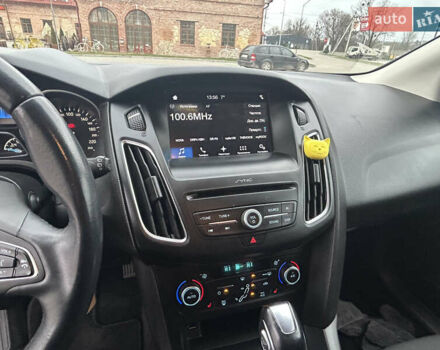 Белый Форд Фокус, объемом двигателя 1.5 л и пробегом 89 тыс. км за 10600 $, фото 9 на Automoto.ua