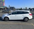 Белый Форд Фокус, объемом двигателя 1 л и пробегом 150 тыс. км за 7000 $, фото 2 на Automoto.ua