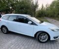 Белый Форд Фокус, объемом двигателя 1 л и пробегом 90 тыс. км за 7939 $, фото 5 на Automoto.ua