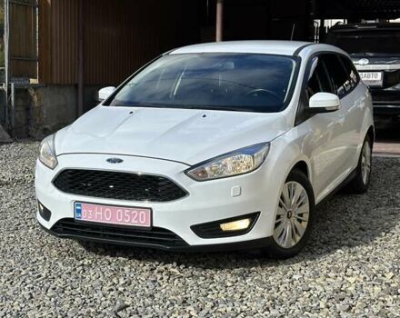 Белый Форд Фокус, объемом двигателя 1.5 л и пробегом 89 тыс. км за 11000 $, фото 2 на Automoto.ua