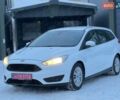 Белый Форд Фокус, объемом двигателя 1.5 л и пробегом 160 тыс. км за 10200 $, фото 1 на Automoto.ua