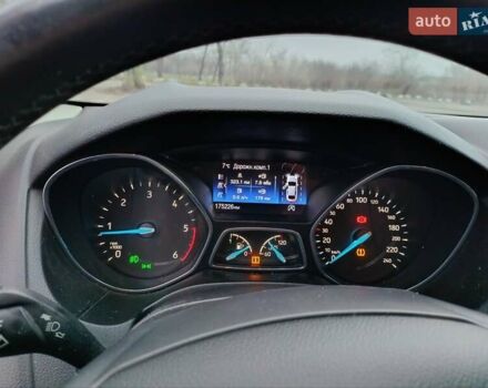 Білий Форд Фокус, об'ємом двигуна 2 л та пробігом 174 тис. км за 8700 $, фото 6 на Automoto.ua