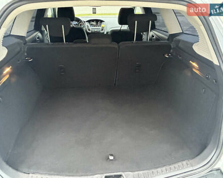 Белый Форд Фокус, объемом двигателя 1.5 л и пробегом 89 тыс. км за 10600 $, фото 17 на Automoto.ua