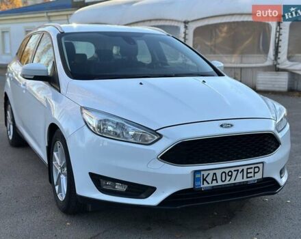 Белый Форд Фокус, объемом двигателя 1 л и пробегом 83 тыс. км за 7400 $, фото 2 на Automoto.ua