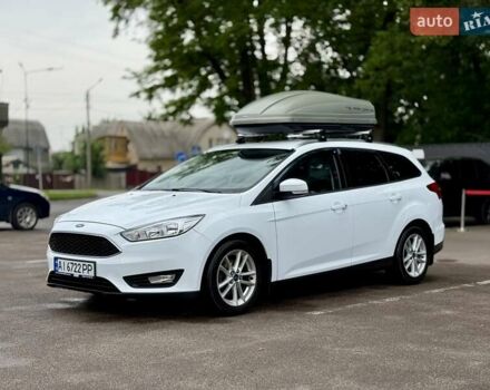 Белый Форд Фокус, объемом двигателя 1 л и пробегом 81 тыс. км за 12900 $, фото 6 на Automoto.ua