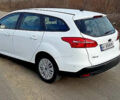 Белый Форд Фокус, объемом двигателя 1.5 л и пробегом 262 тыс. км за 9000 $, фото 2 на Automoto.ua