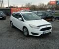 Белый Форд Фокус, объемом двигателя 1.5 л и пробегом 276 тыс. км за 9900 $, фото 1 на Automoto.ua