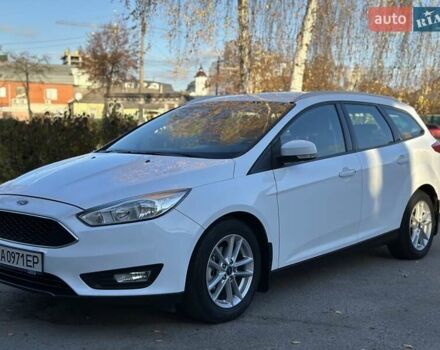 Белый Форд Фокус, объемом двигателя 1 л и пробегом 83 тыс. км за 7400 $, фото 1 на Automoto.ua