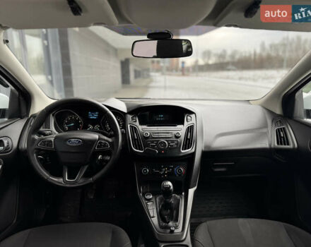 Білий Форд Фокус, об'ємом двигуна 1 л та пробігом 191 тис. км за 7999 $, фото 10 на Automoto.ua