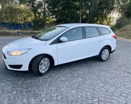 Белый Форд Фокус, объемом двигателя 1.5 л и пробегом 122 тыс. км за 9450 $, фото 4 на Automoto.ua