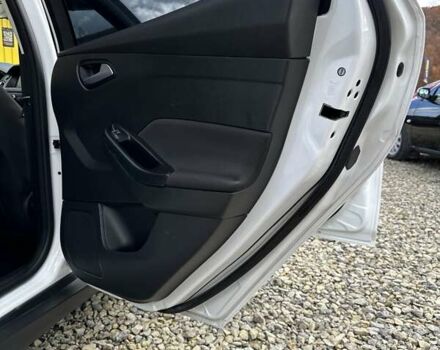 Белый Форд Фокус, объемом двигателя 1.5 л и пробегом 89 тыс. км за 11000 $, фото 24 на Automoto.ua