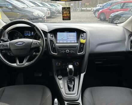 Белый Форд Фокус, объемом двигателя 1.5 л и пробегом 89 тыс. км за 11000 $, фото 32 на Automoto.ua