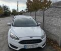 Белый Форд Фокус, объемом двигателя 1.6 л и пробегом 260 тыс. км за 8100 $, фото 1 на Automoto.ua
