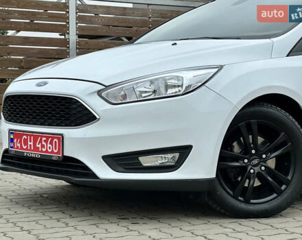 Белый Форд Фокус, объемом двигателя 1.5 л и пробегом 224 тыс. км за 10999 $, фото 14 на Automoto.ua