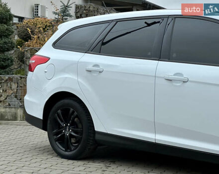 Белый Форд Фокус, объемом двигателя 1.5 л и пробегом 224 тыс. км за 10999 $, фото 29 на Automoto.ua