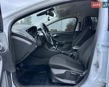 Белый Форд Фокус, объемом двигателя 1.5 л и пробегом 224 тыс. км за 10999 $, фото 61 на Automoto.ua