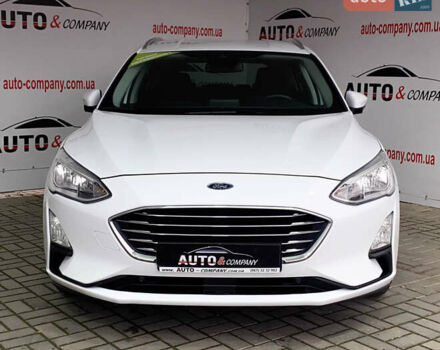 Білий Форд Фокус, об'ємом двигуна 2 л та пробігом 180 тис. км за 14950 $, фото 1 на Automoto.ua