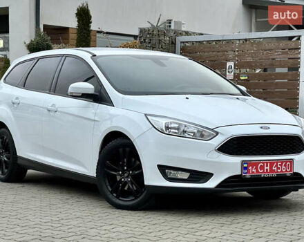 Белый Форд Фокус, объемом двигателя 1.5 л и пробегом 224 тыс. км за 10999 $, фото 1 на Automoto.ua