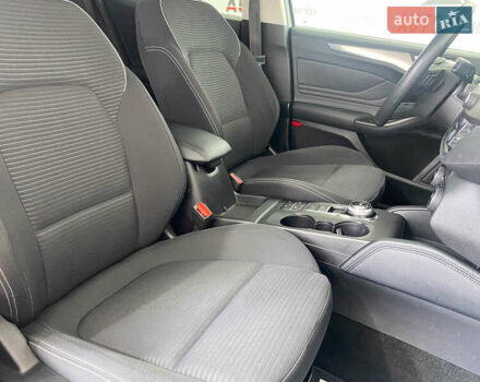 Білий Форд Фокус, об'ємом двигуна 2 л та пробігом 180 тис. км за 14950 $, фото 17 на Automoto.ua