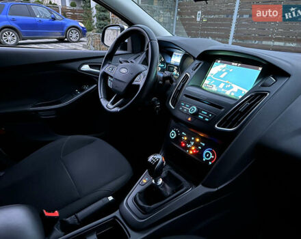 Белый Форд Фокус, объемом двигателя 1.5 л и пробегом 224 тыс. км за 10999 $, фото 90 на Automoto.ua