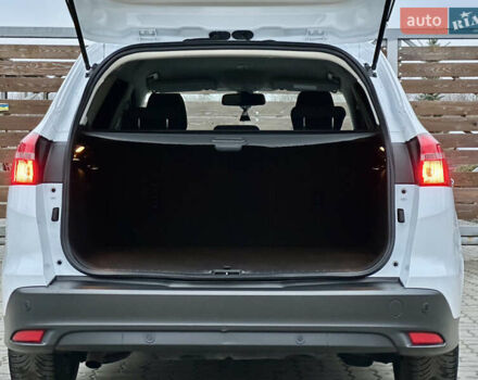 Белый Форд Фокус, объемом двигателя 1.5 л и пробегом 224 тыс. км за 10999 $, фото 51 на Automoto.ua