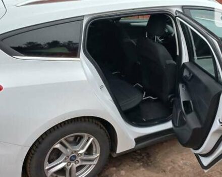 Белый Форд Фокус, объемом двигателя 2 л и пробегом 194 тыс. км за 14800 $, фото 8 на Automoto.ua