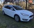 Белый Форд Фокус, объемом двигателя 1.5 л и пробегом 236 тыс. км за 9350 $, фото 4 на Automoto.ua