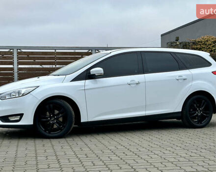 Белый Форд Фокус, объемом двигателя 1.5 л и пробегом 224 тыс. км за 10999 $, фото 17 на Automoto.ua