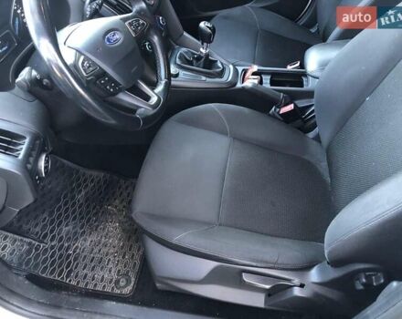 Белый Форд Фокус, объемом двигателя 1.5 л и пробегом 236 тыс. км за 9350 $, фото 10 на Automoto.ua