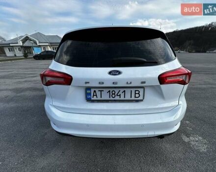 Білий Форд Фокус, об'ємом двигуна 1.5 л та пробігом 186 тис. км за 13100 $, фото 3 на Automoto.ua