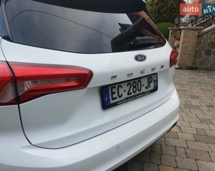 Белый Форд Фокус, объемом двигателя 1.5 л и пробегом 187 тыс. км за 13950 $, фото 19 на Automoto.ua