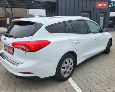 Белый Форд Фокус, объемом двигателя 1.5 л и пробегом 190 тыс. км за 14500 $, фото 69 на Automoto.ua