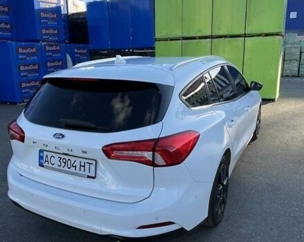 Белый Форд Фокус, объемом двигателя 2 л и пробегом 205 тыс. км за 14900 $, фото 3 на Automoto.ua