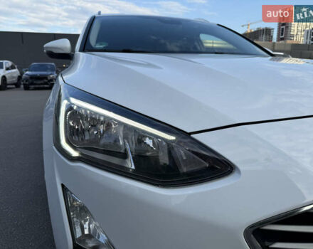 Белый Форд Фокус, объемом двигателя 2 л и пробегом 218 тыс. км за 16500 $, фото 49 на Automoto.ua