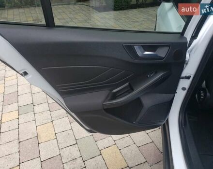 Белый Форд Фокус, объемом двигателя 1.5 л и пробегом 187 тыс. км за 13950 $, фото 58 на Automoto.ua