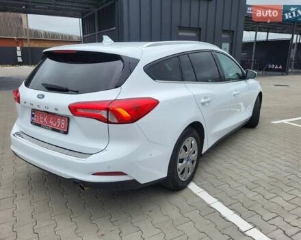 Белый Форд Фокус, объемом двигателя 1.5 л и пробегом 190 тыс. км за 14500 $, фото 62 на Automoto.ua